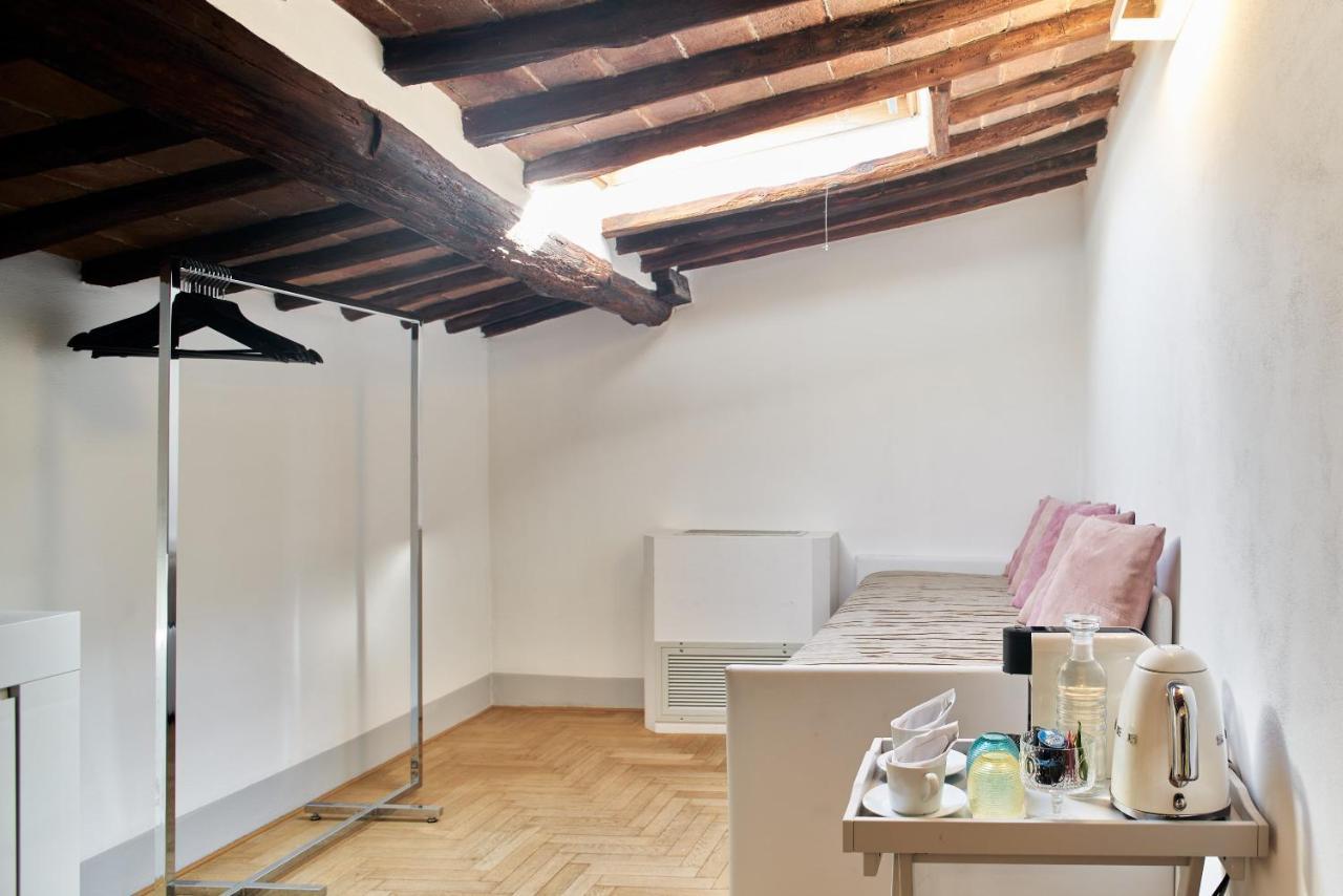 סיינה B&B Le Logge Luxury Rooms מראה חיצוני תמונה