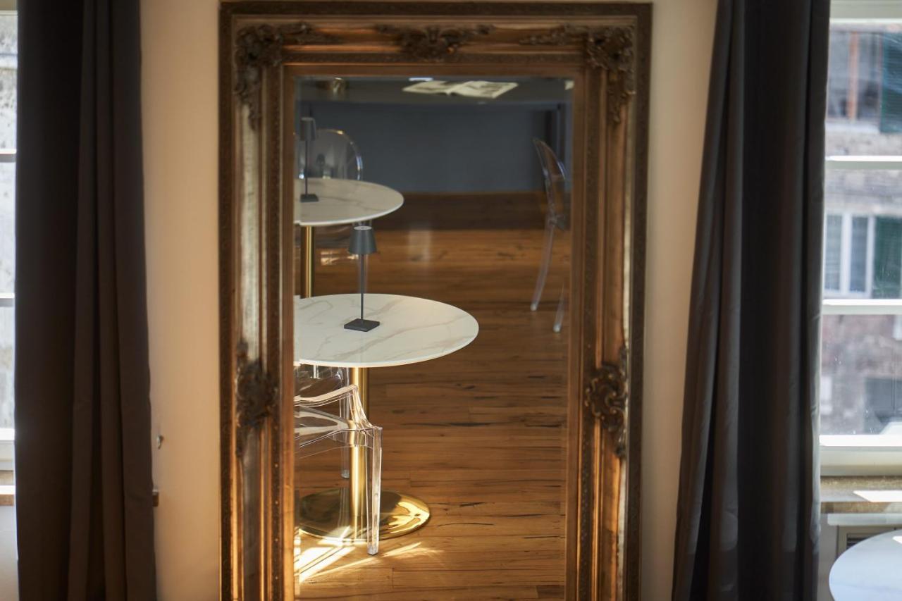 סיינה B&B Le Logge Luxury Rooms מראה חיצוני תמונה