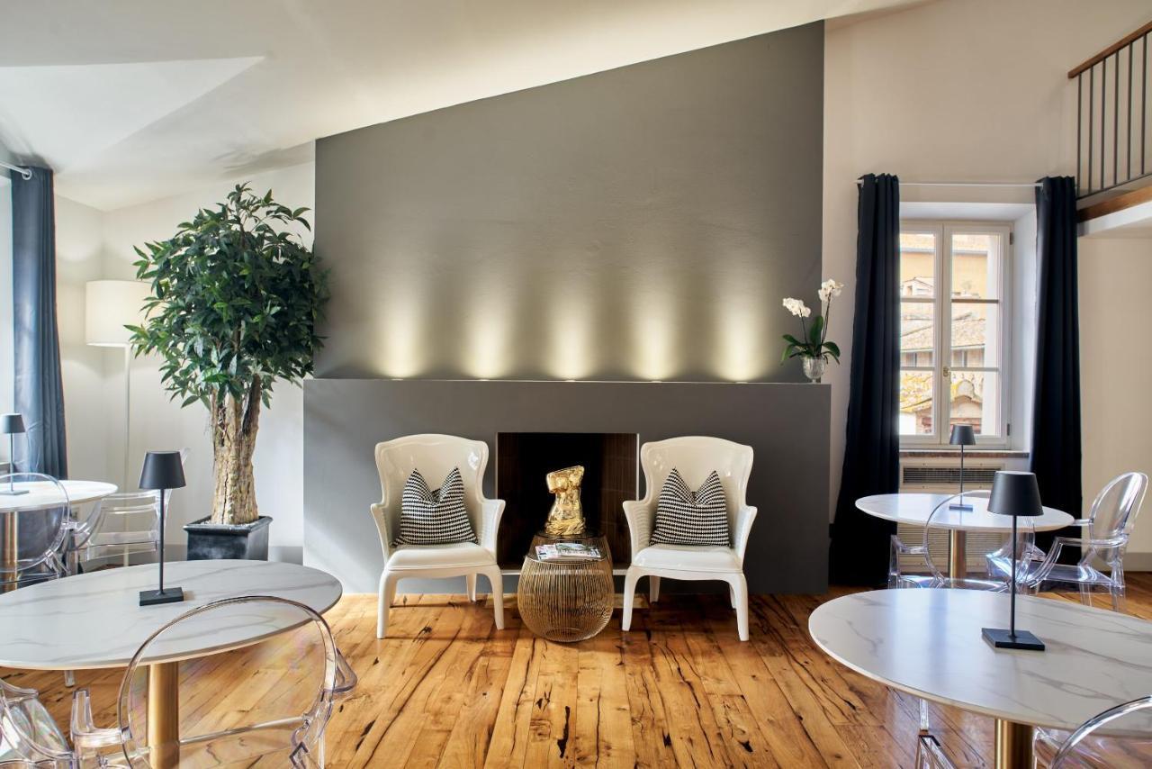 סיינה B&B Le Logge Luxury Rooms מראה חיצוני תמונה